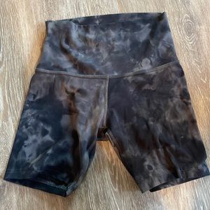 Lululemon Align shorts 6” Tie Dye
